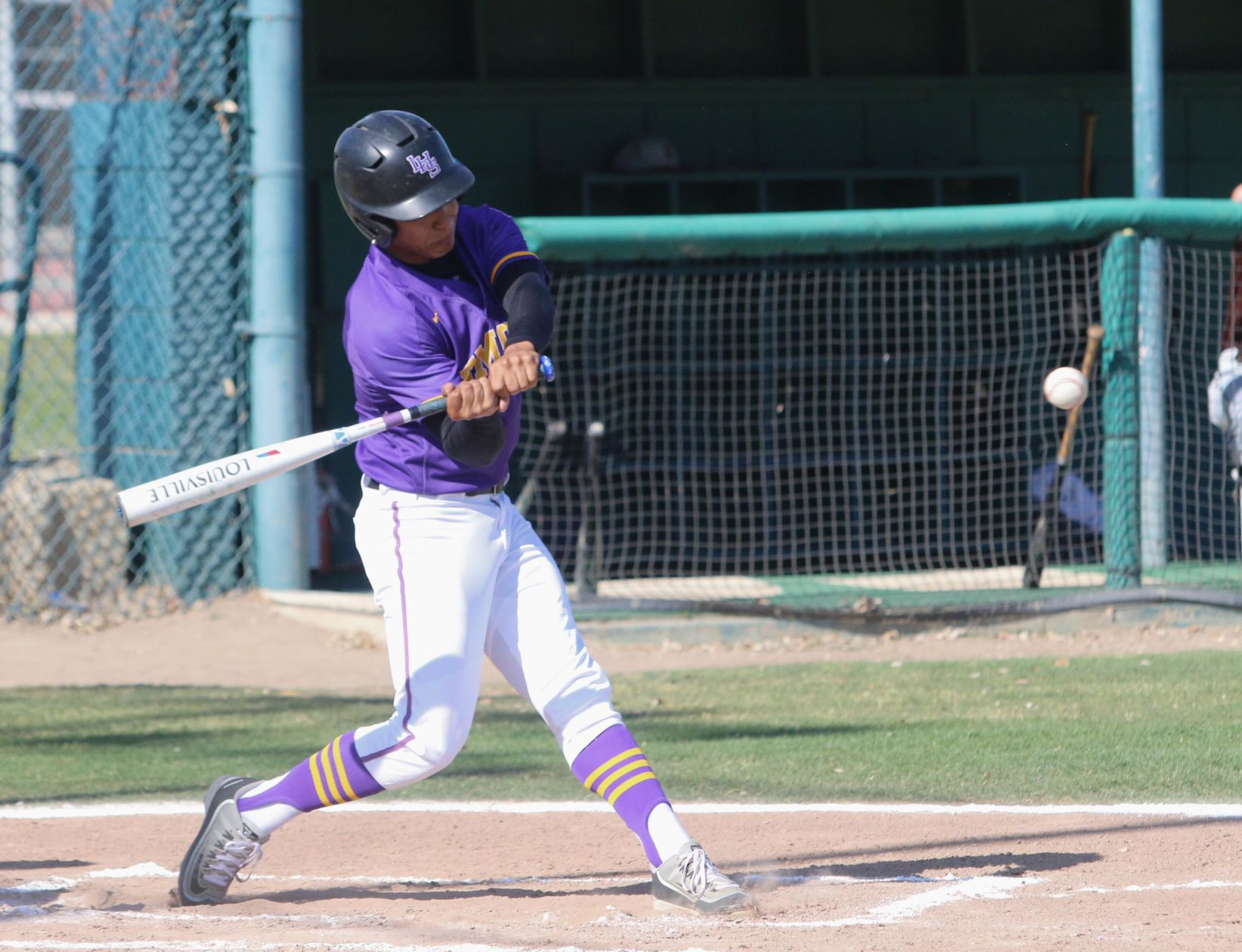 Caldera cruises on the mound, Tigers come alive in sixth inning